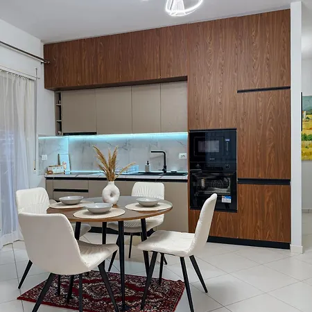 Lorel's Homes 5 * Vlore